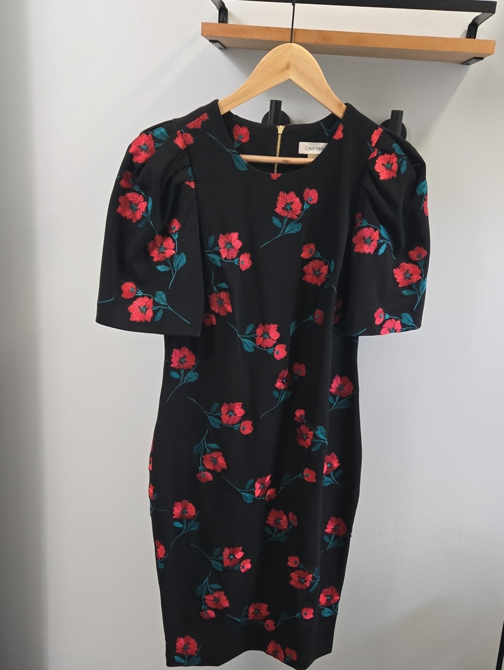 Calvin Klein Black Floral Puff-Sleeve Sheath Dress